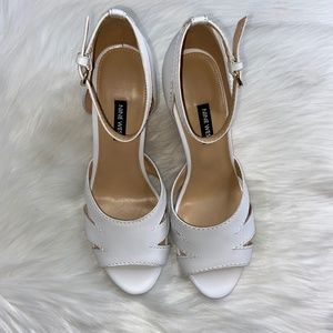 nine west lilly wedge